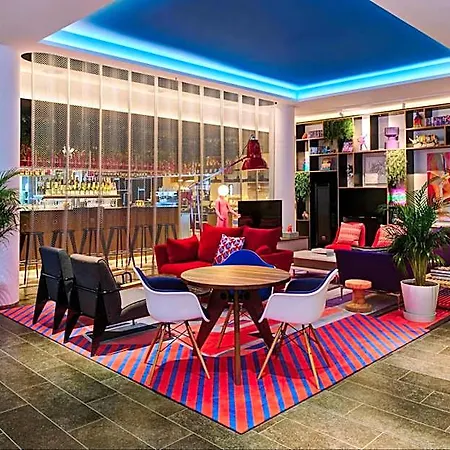 Citizenm St Patrick's Hotel