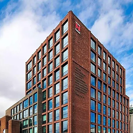 Citizenm St Patrick's Hotel