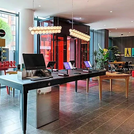 Citizenm St Patrick's Hotel 4*