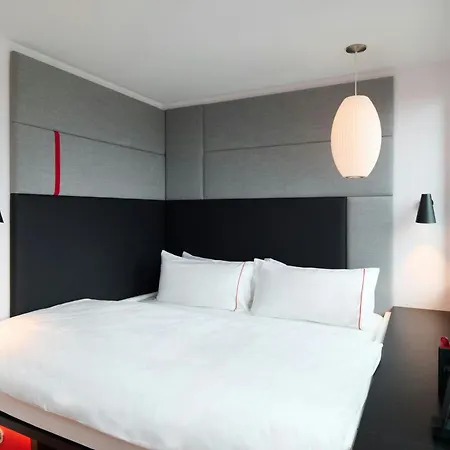 Citizenm St Patrick's Hotel