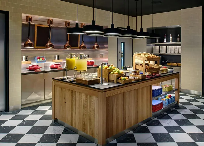 فندق Citizenm St Patrick's 4*