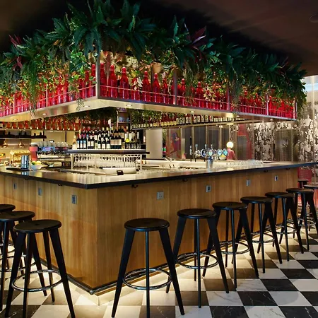 Citizenm St Patrick's 4*